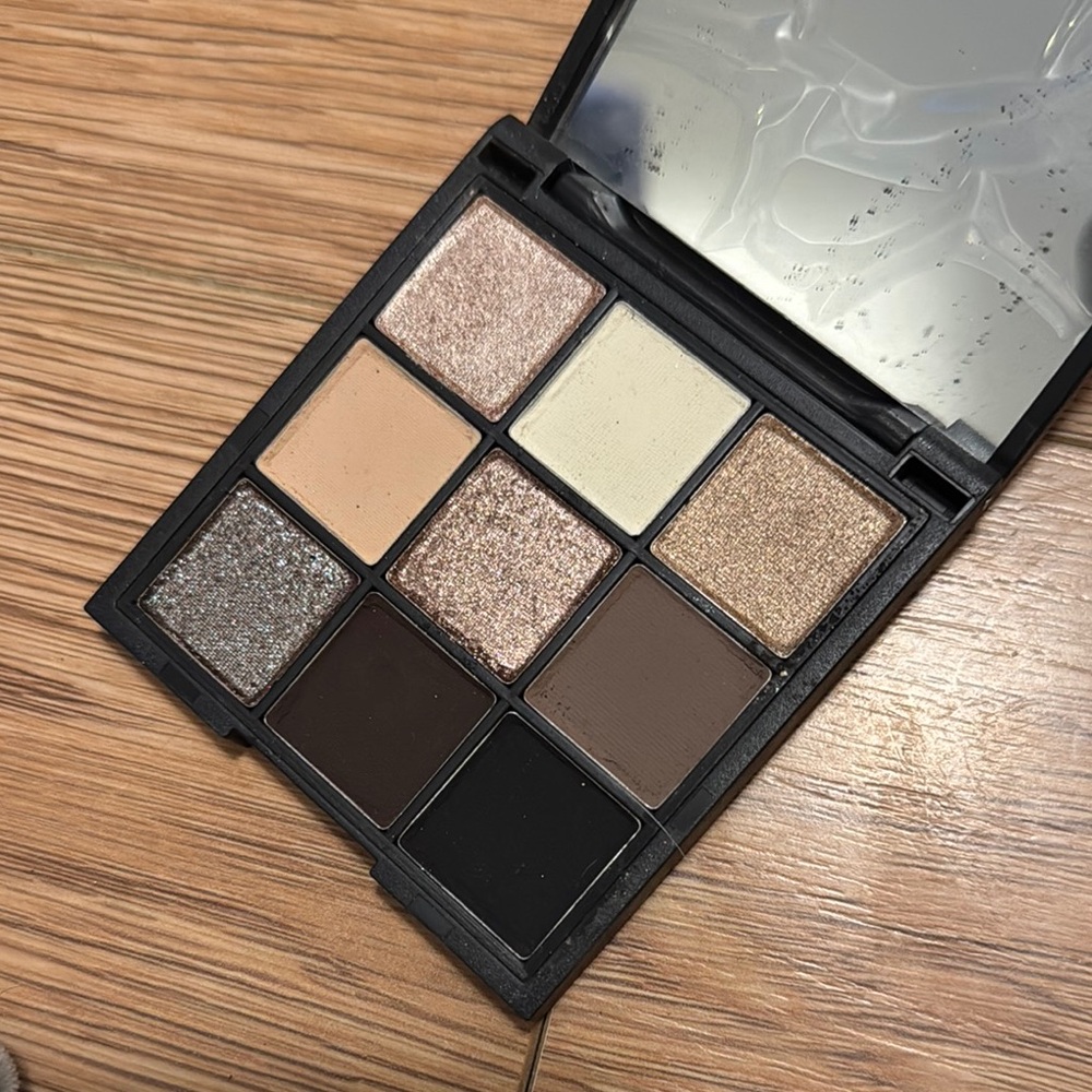 CXC beauty essentials edit mini eyeshadow palette